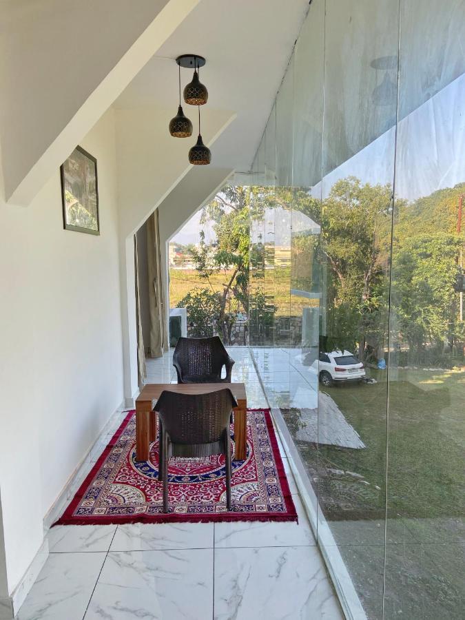 Vanantra Resort ริชิเคช ภายนอก รูปภาพ